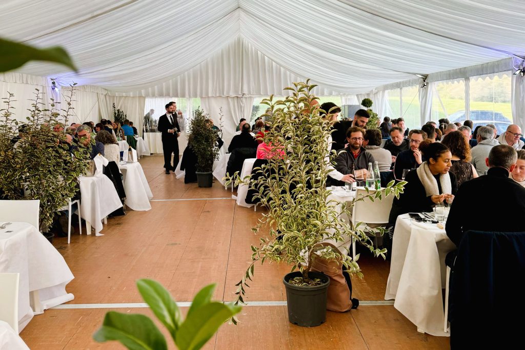 Restaurant éphémère couvert