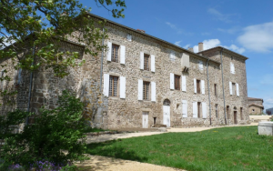 Extérieur du Manoir de Munas