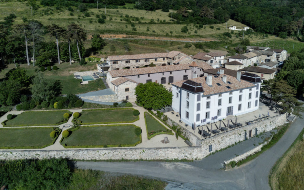 chateau-de-souzy-hauteur-1200x753