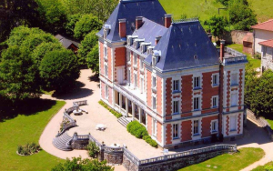Vue extérieure du Château de Verbust